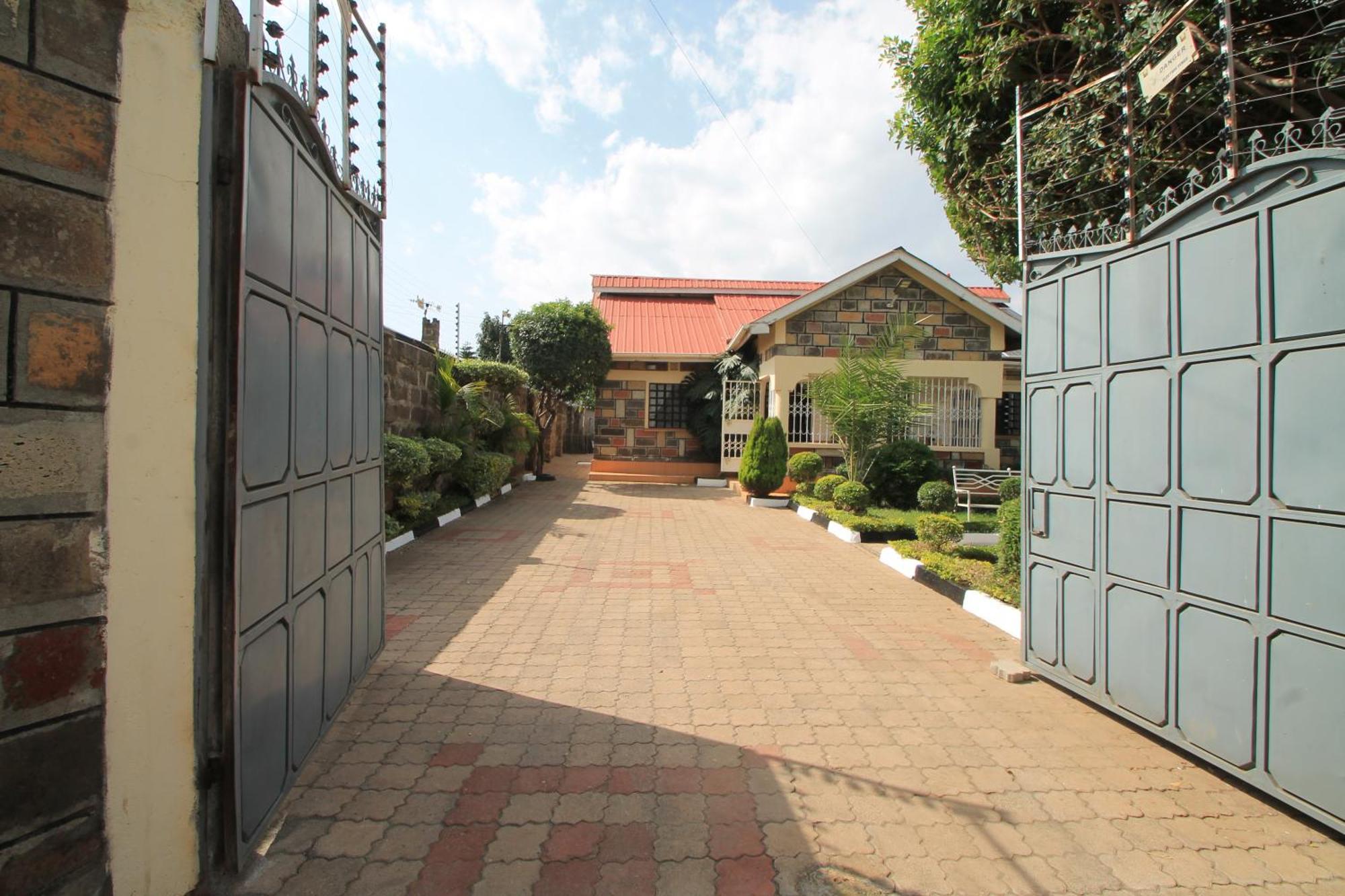 Villa North Manor Nakuru Exterior foto